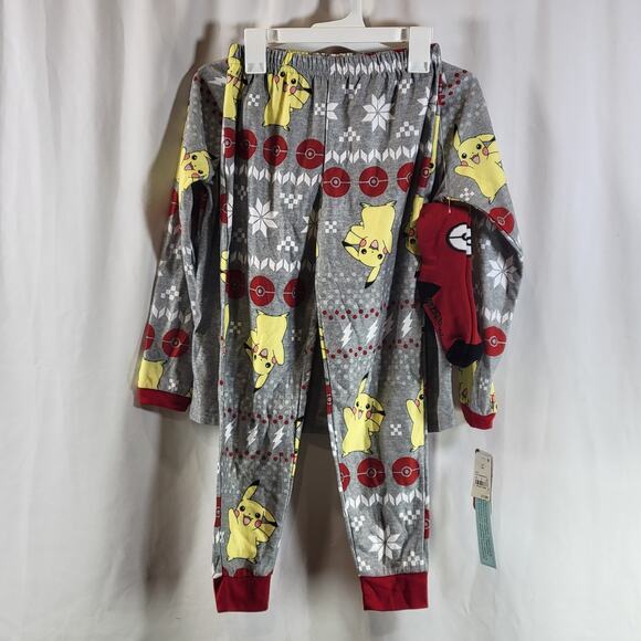Pokémon Pikachu Three Piece Pajama Set w Socks, Youth Size M (8), Gray, NWT - Picture 3 of 10
